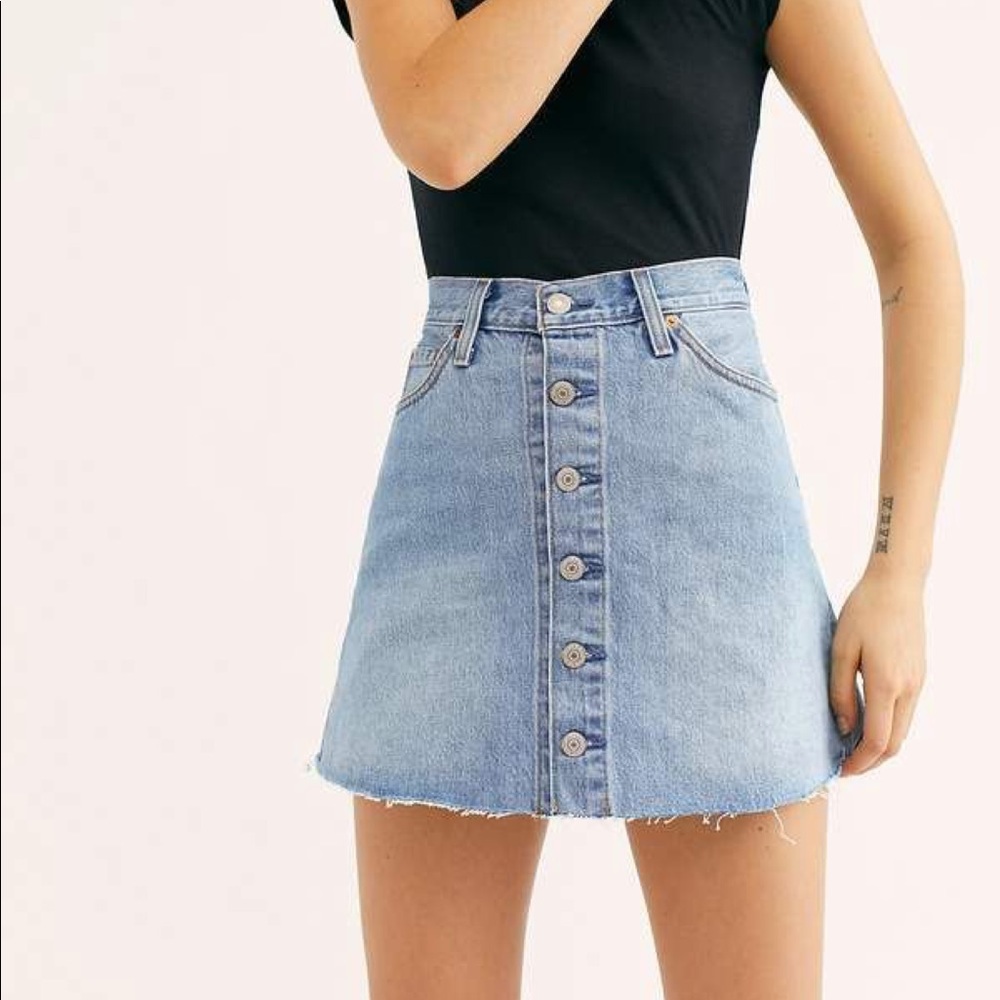 NWT Levi’s Denim Aline mini skirt